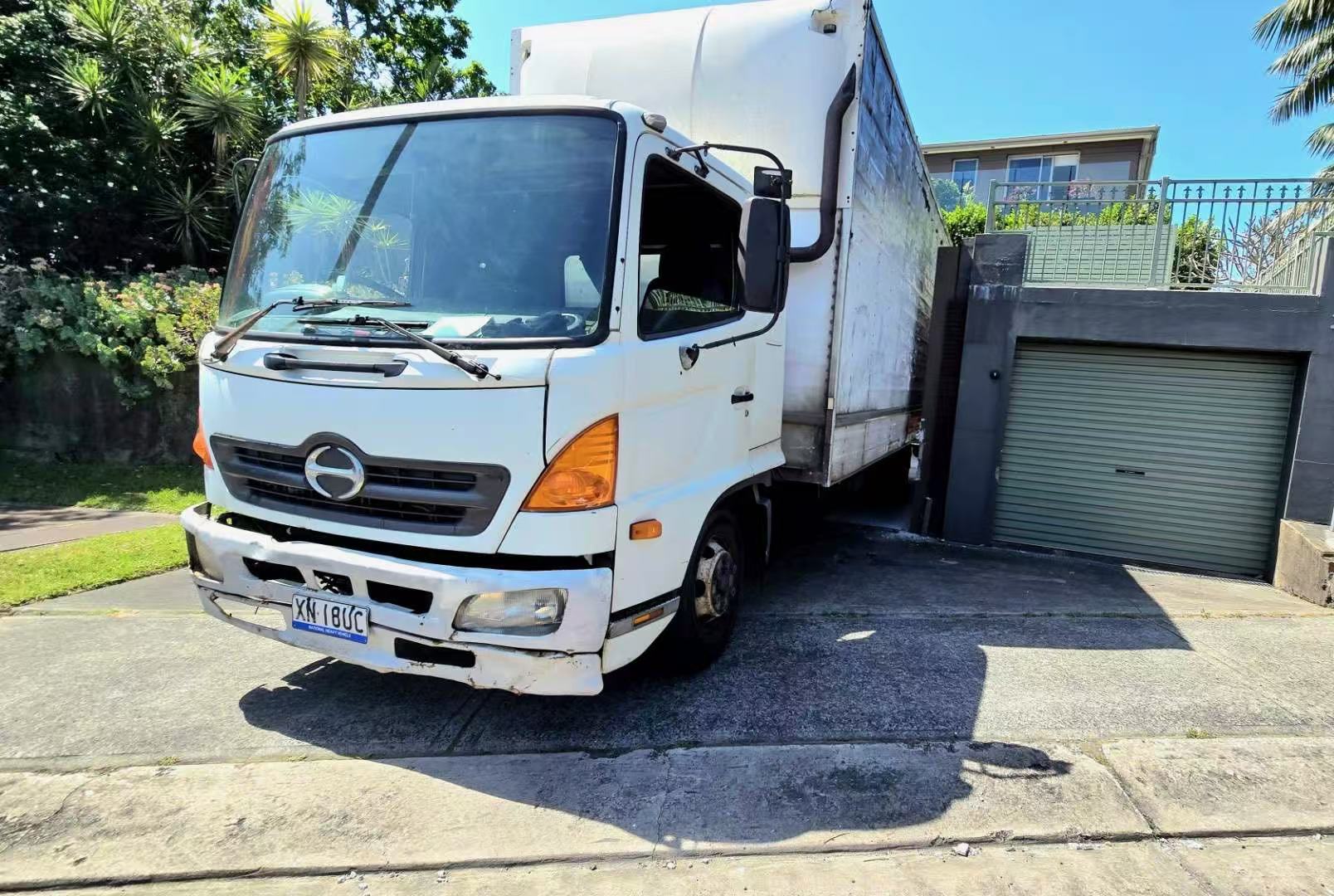 AAA Lucky Removals service 4